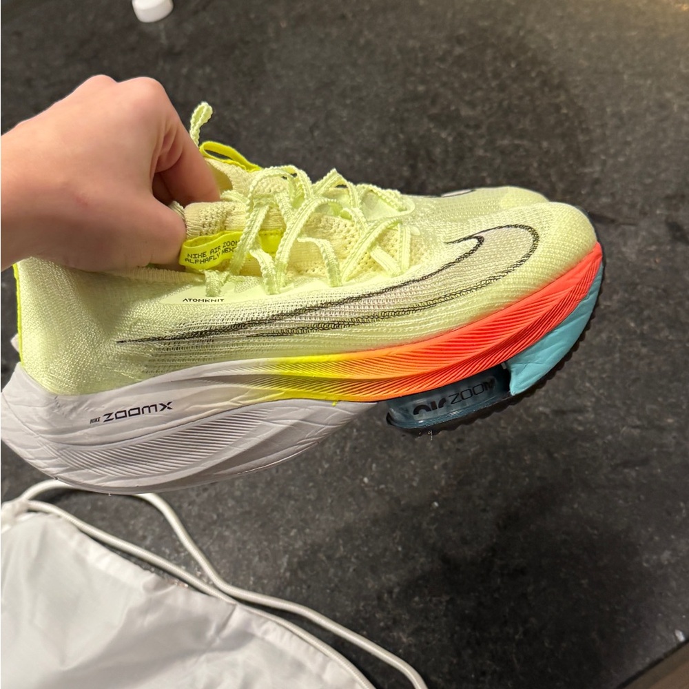 Nike alpha fly air zoom